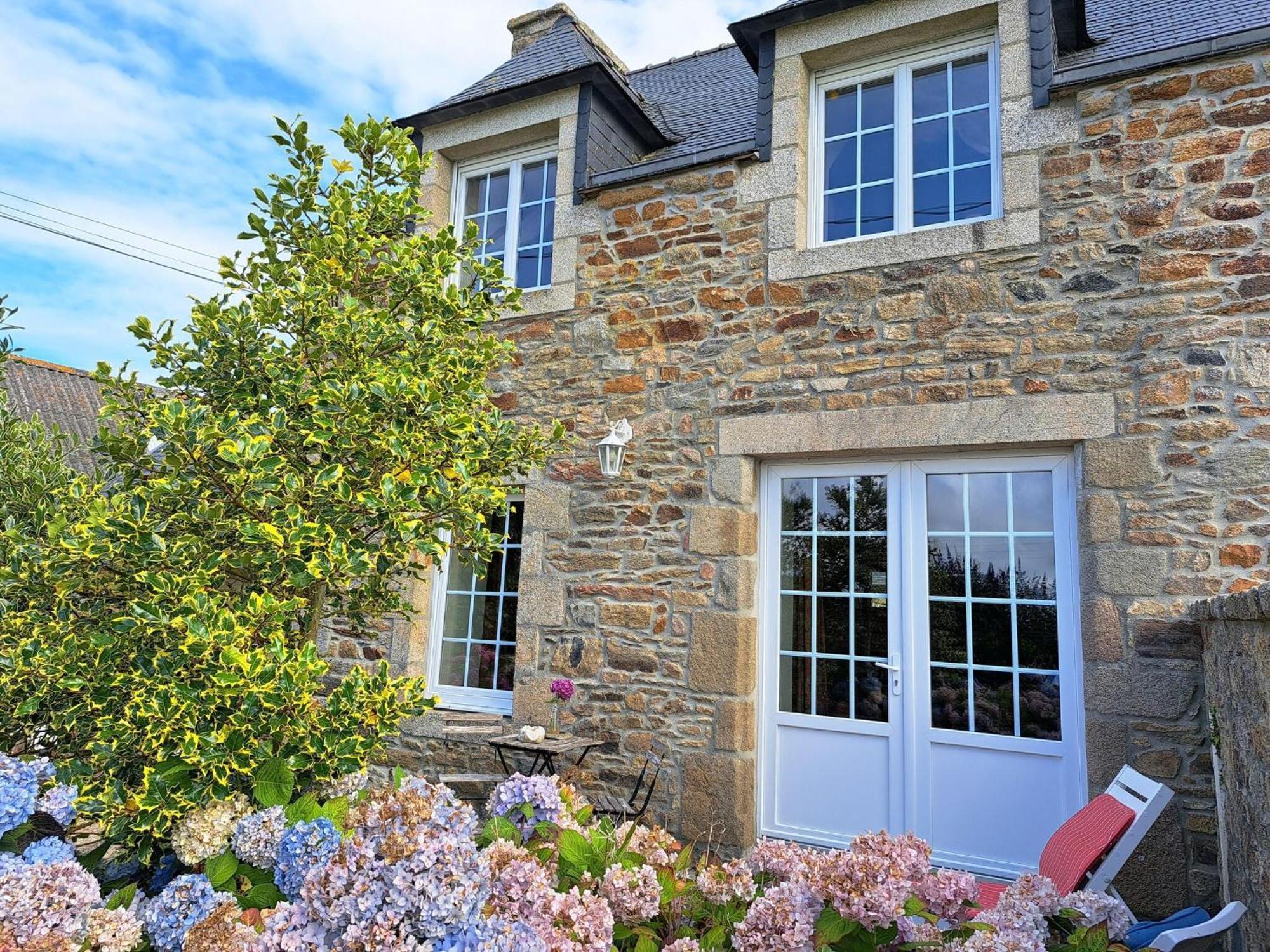 Natural Stone House Close To The Sea, Lannilis Extérieur photo